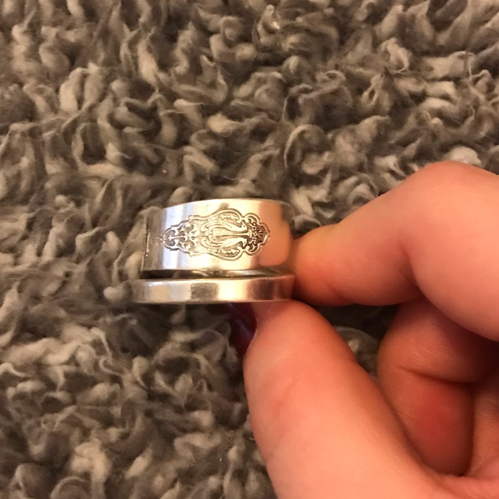 Vintage Handmade Spoon Ring Size 8 - Picture 6 of 7